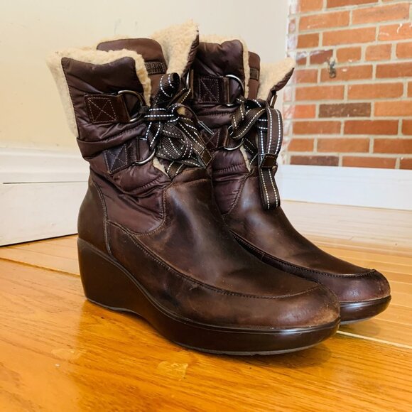 Sperry Snug Harbor Wedge Winter Boots Womens Size 10 M Brown Leather Faux Fur - Picture 6 of 16